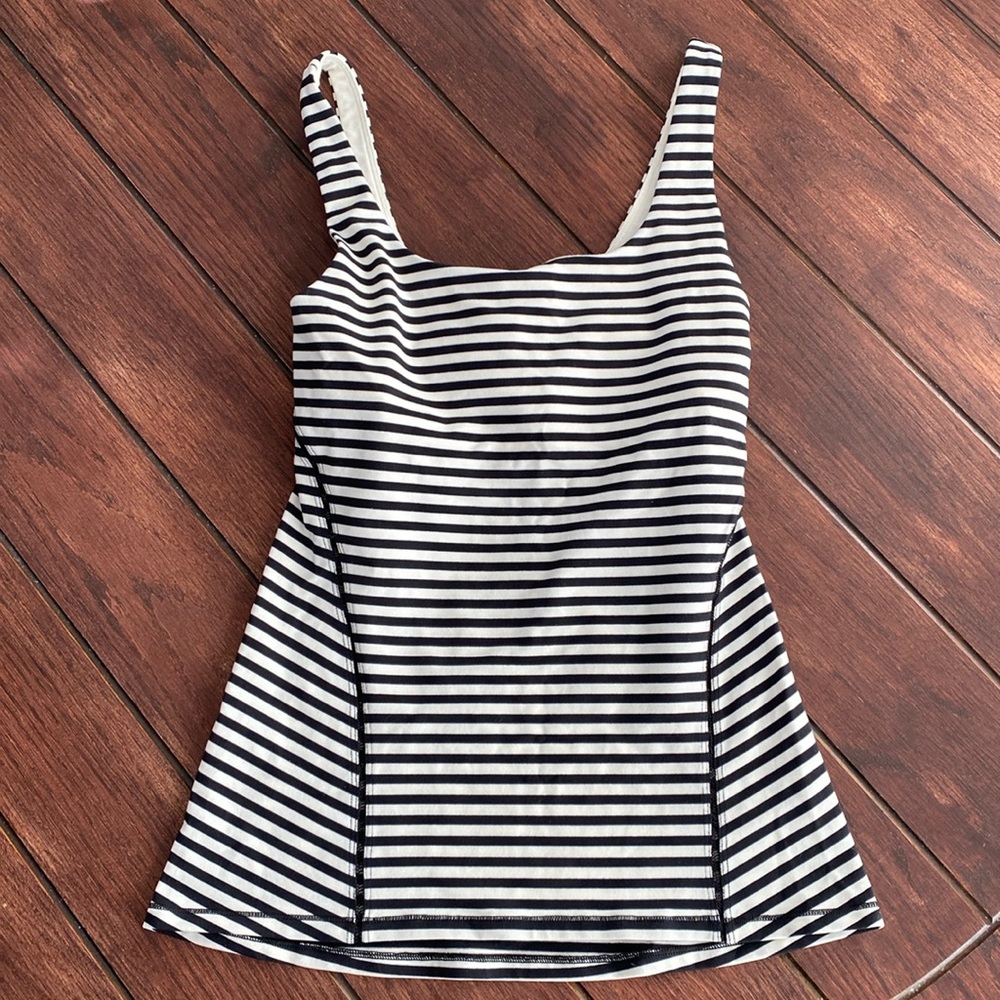 Lululemon “Amala” Tank - Size 4